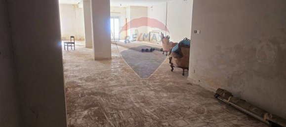 2 bedrooms Commercial property in Belpasso, Italy No. 138901 7