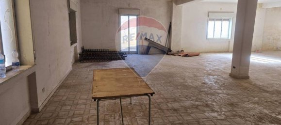 2 bedrooms Commercial property in Belpasso, Italy No. 138901 3