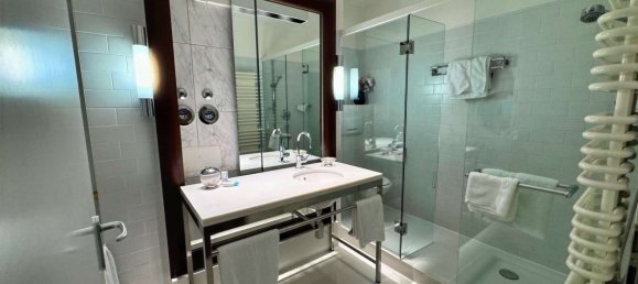 Квартира с 3 комнатами в Баден-Баден, Германия № 16877 12