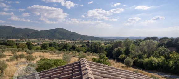 8 rooms House in Cortona, Italy No. 122458 21