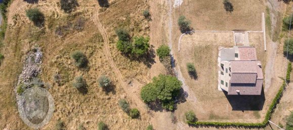 8 rooms House in Cortona, Italy No. 122458 24