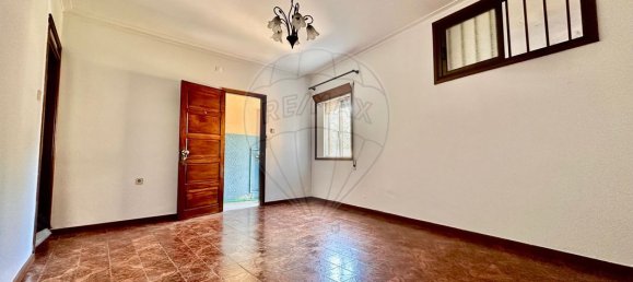 9 Schlafzimmer Gebäude in Porto, Portugal, Nr. 344914 4