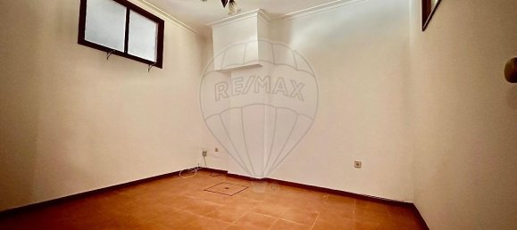 9 Schlafzimmer Gebäude in Porto, Portugal, Nr. 344914 7