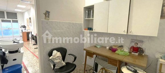 2-Zimmer Gewerbliche Immobilie in Rome, Italy, Nr. 22115 6