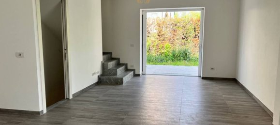 4 غرف نوم فيلا في Montignoso, Italy رقم 198608 4