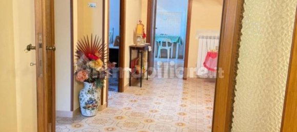 2-salle Bâtiment à Segni, Italy No. 135894 13