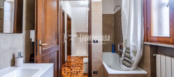 5 bedrooms House in Vignola, Italy No. 346652 17