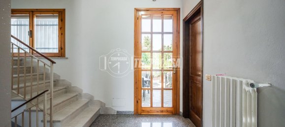 5 bedrooms House in Vignola, Italy No. 346652 12