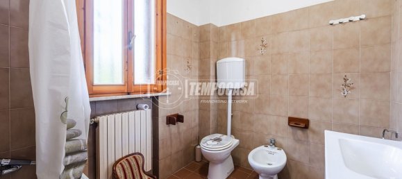 5 bedrooms House in Vignola, Italy No. 346652 16