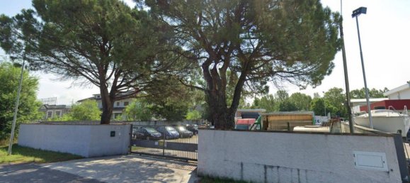 5 rooms Warehouse in Gorizia, Italy No. 264215 2