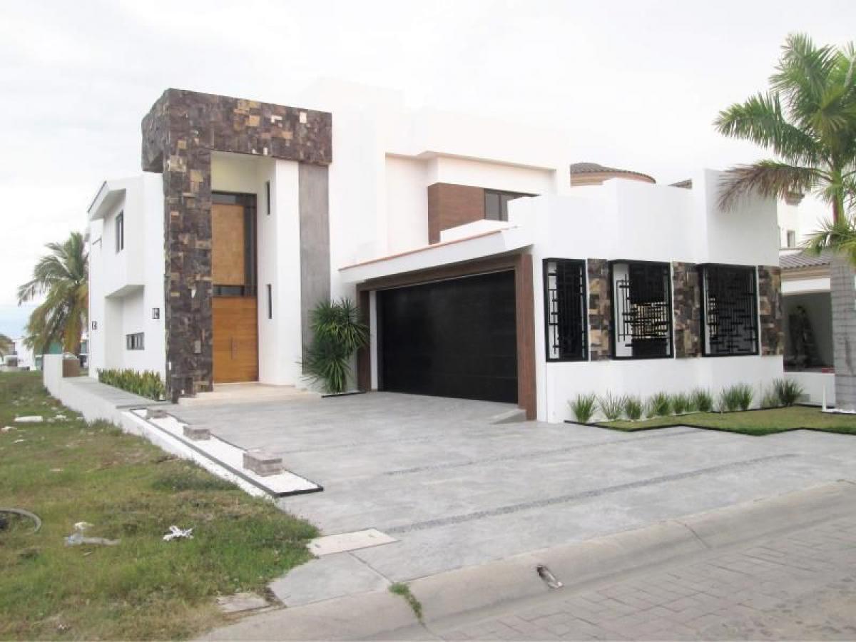 4 bedrooms House in Sinaloa, Mexico No. 183462