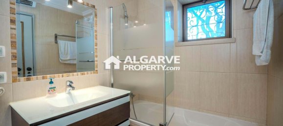 4 غرف نوم فيلا في Quarteira, Portugal رقم 100468 7