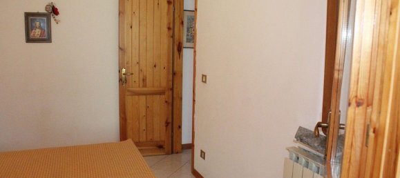 3 Schlafzimmer Haus in Comacchio, Italy, Nr. 374874 14