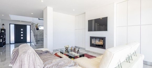 3 bedrooms House in Caldas da Rainha, Portugal No. 212582 9