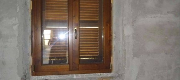 Casa T2 em Mede, Italy N.º 259938 11