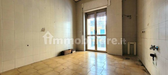 Apartamento de 2 dormitorios en Casoria, Italy No. 254611 4