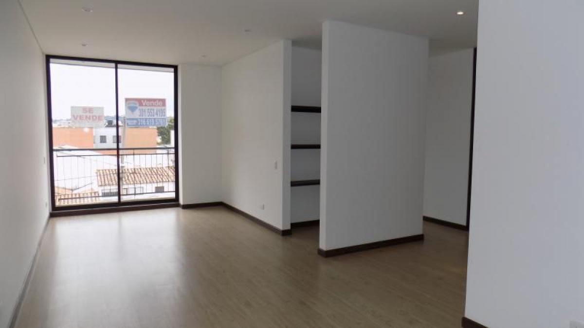 3 bedrooms House in Bogota, Colombia No. 13865