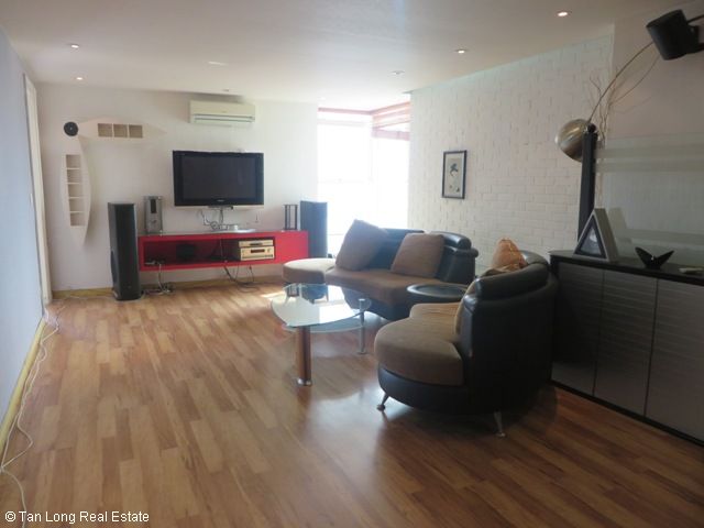 2 bedrooms Apartment in Tay Ho, Vietnam No. 3924