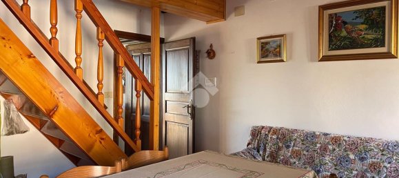 4 bedrooms House in Camandona, Italy No. 52653 10