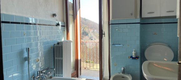 4 bedrooms House in Camandona, Italy No. 52653 39