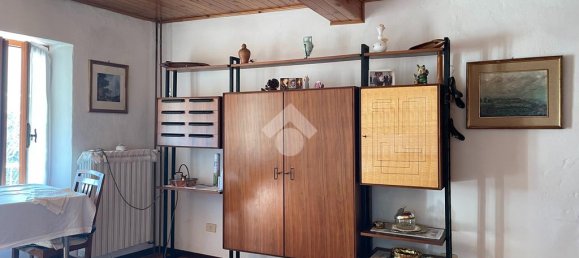 4 bedrooms House in Camandona, Italy No. 52653 15