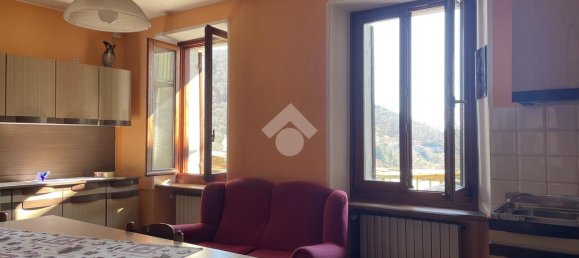 4 bedrooms House in Camandona, Italy No. 52653 8