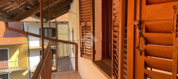 4 bedrooms House in Camandona, Italy No. 52653 42