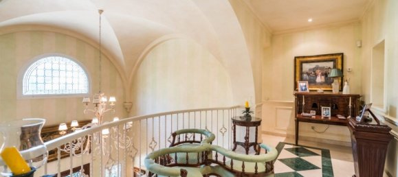 7 bedrooms Villa in Marbella, Spain No. 71838 18