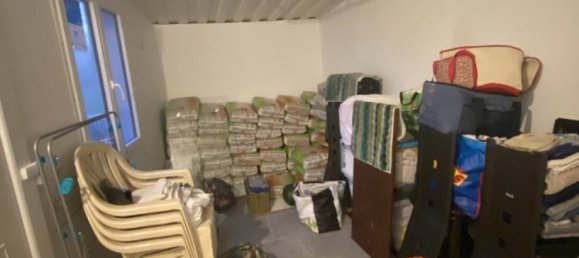 4 bedrooms House in Paris, France No. 51192 13