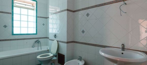 Квартира с 5 комнатами в Палермо, Италия № 46086 9