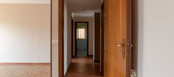 Квартира с 5 комнатами в Палермо, Италия № 46086 3