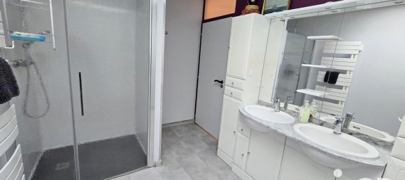 Casa de 7 habitaciónes en Chateauroux, France No. 323155 11