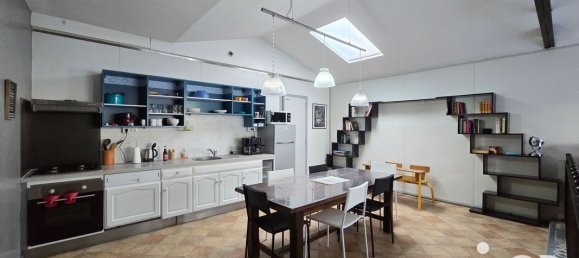 Casa de 7 habitaciónes en Chateauroux, France No. 323155 2