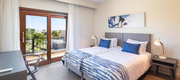 2 bedrooms Villa in Lagoa, Portugal No. 97041 3