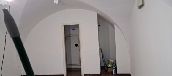 Gewerbliche Immobilie in Caltanissetta, Italy 52m², Nr. 141742 9