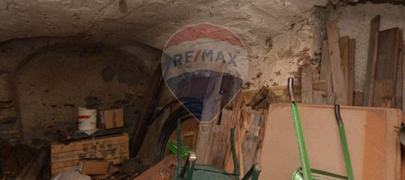 4 bedrooms House in Magliolo, Italy No. 36929 9