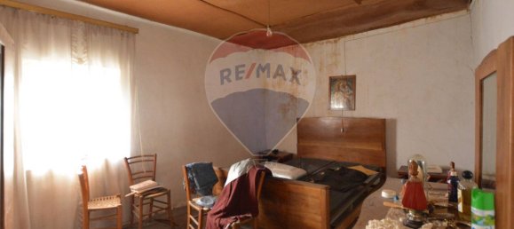 4 bedrooms House in Magliolo, Italy No. 36929 30