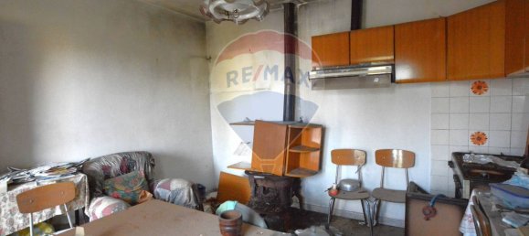 4 bedrooms House in Magliolo, Italy No. 36929 37