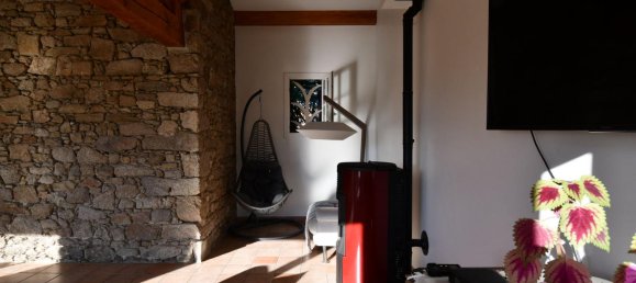 2 bedrooms House in Clisson, France No. 100856 8