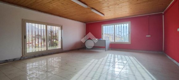 1غرفة مستودع في Carini, Italy رقم 142995 10