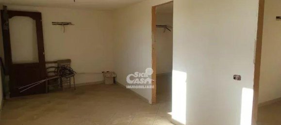 8 rooms House in Marsala, Italy No. 154933 6