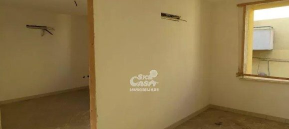 8 rooms House in Marsala, Italy No. 154933 7