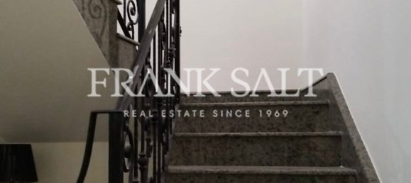 4 bedrooms House in Luqa, Malta No. 11690 13