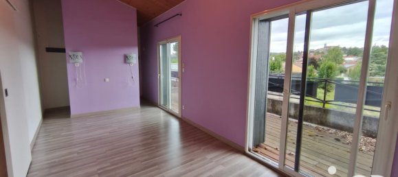 2 Schlafzimmer Gebäude in Sorbiers, France, Nr. 358549 10