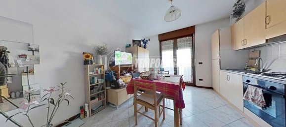 2 rooms Apartment in Torri di Quartesolo, Italy No. 232309 3