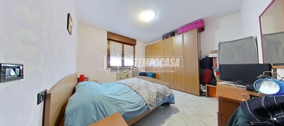 2 rooms Apartment in Torri di Quartesolo, Italy No. 232309 5