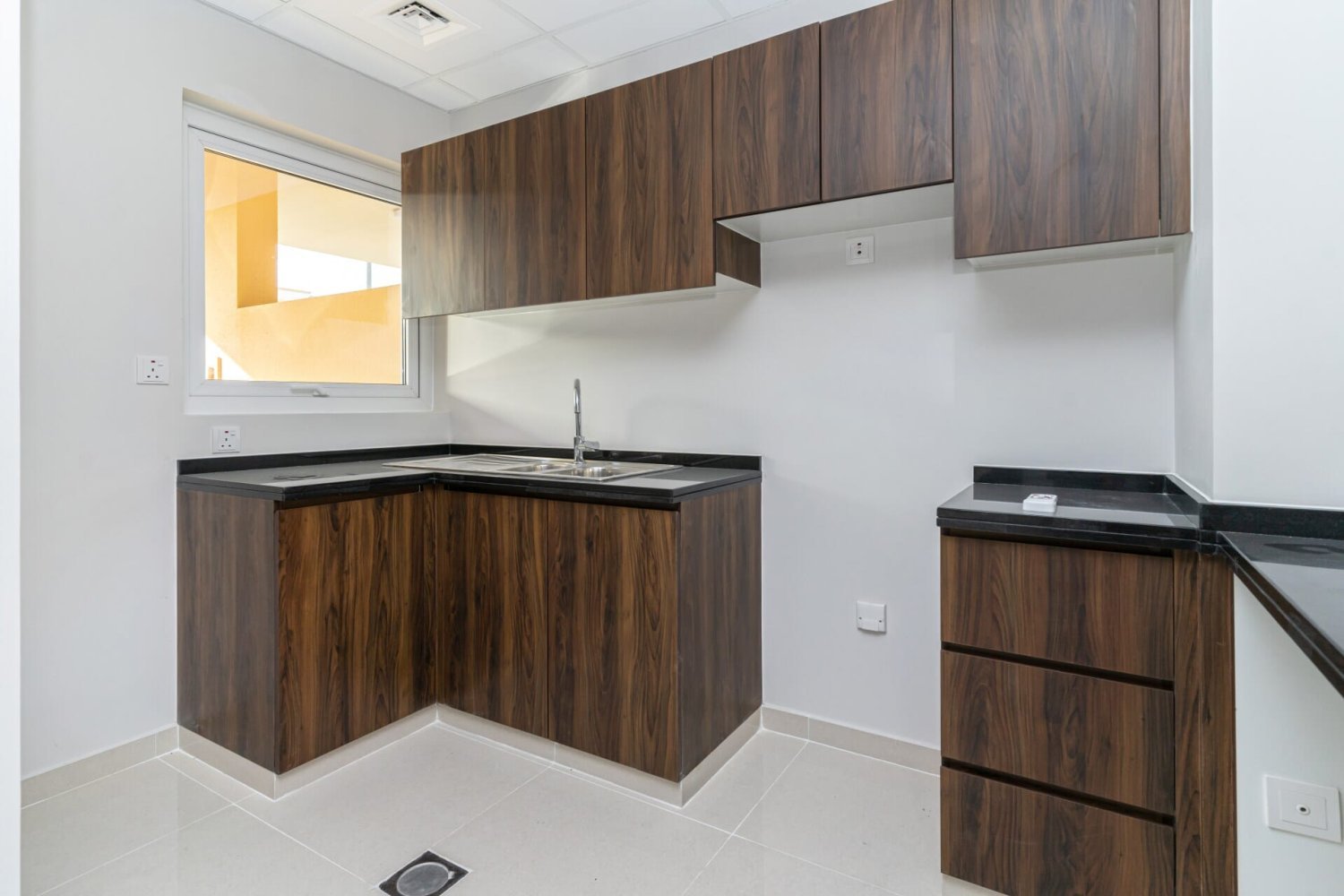 3 Schlafzimmer Villa in DAMAC Hills (Akoya by DAMAC), UAE, Nr. 111944