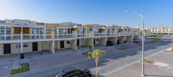 3 Schlafzimmer Villa in DAMAC Hills (Akoya by DAMAC), UAE, Nr. 111944 13