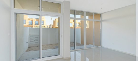 3 Schlafzimmer Villa in DAMAC Hills (Akoya by DAMAC), UAE, Nr. 111944 4