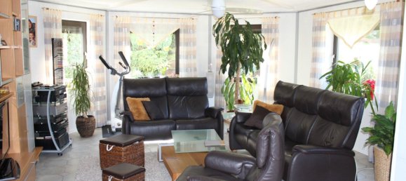 3 bedrooms Apartment in Aschaffenburg, Germany No. 241961 2